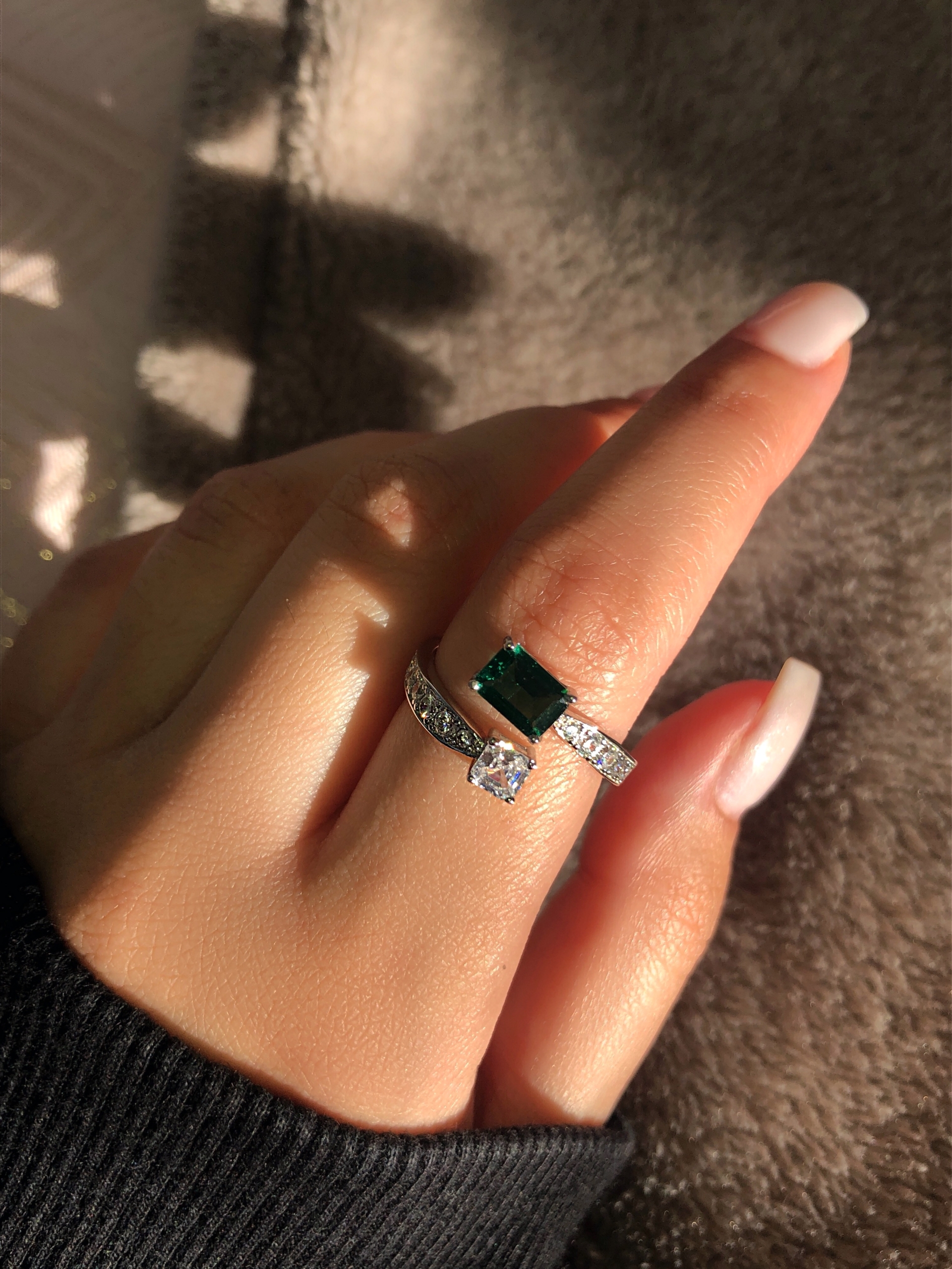 Emerald Lux Privé Adjustable Sterling Silver Ring – Phantom Jewels